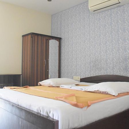 Hotel Star Msr Residency à Perambalur Extérieur photo