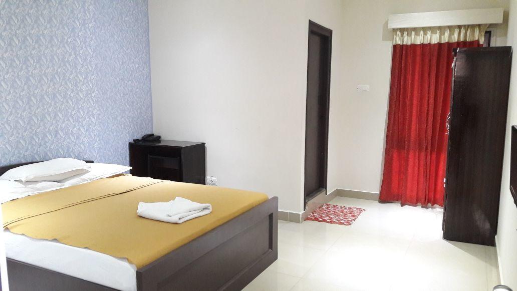 Hotel Star Msr Residency à Perambalur Extérieur photo