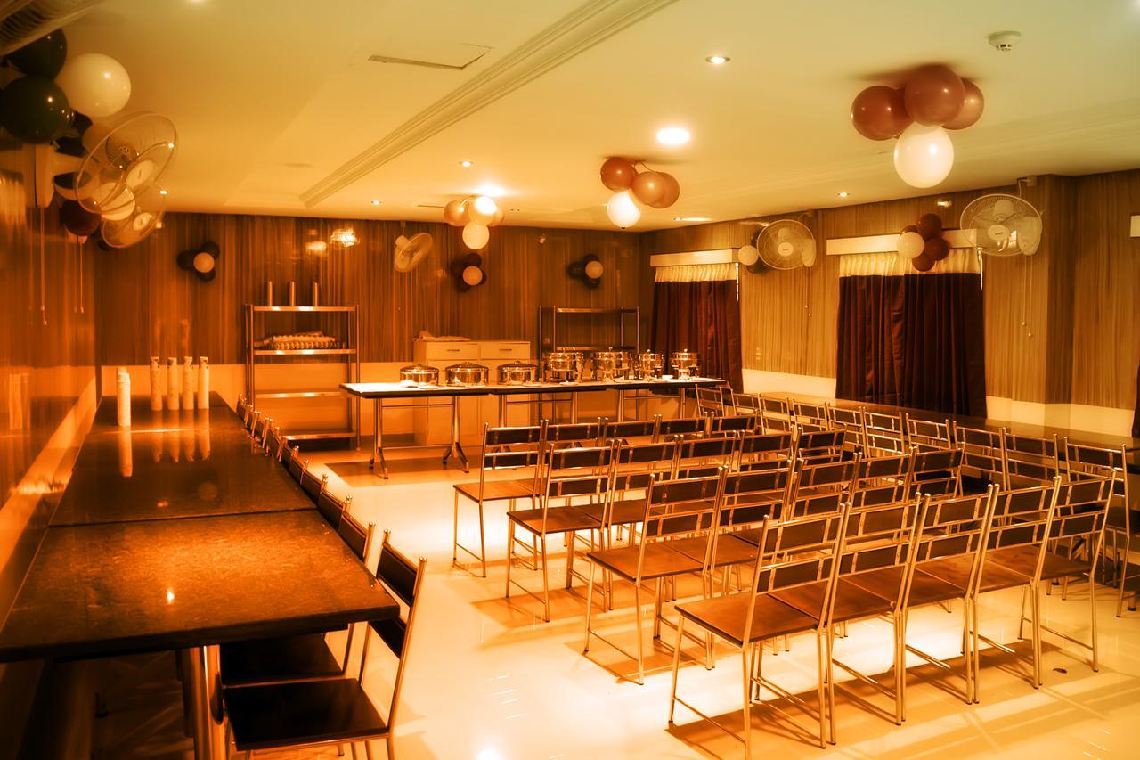 Hotel Star Msr Residency à Perambalur Extérieur photo