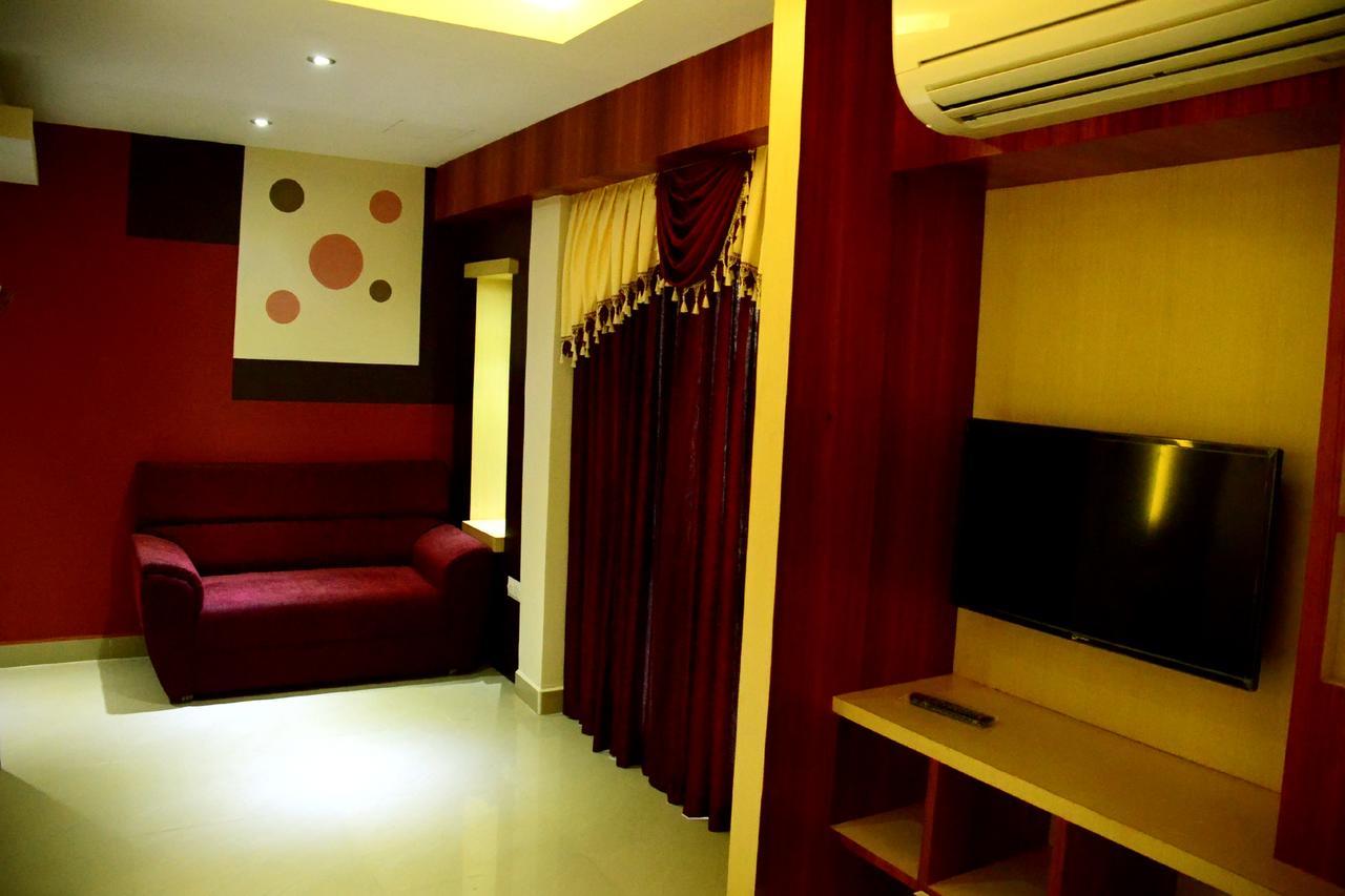 Hotel Star Msr Residency à Perambalur Extérieur photo