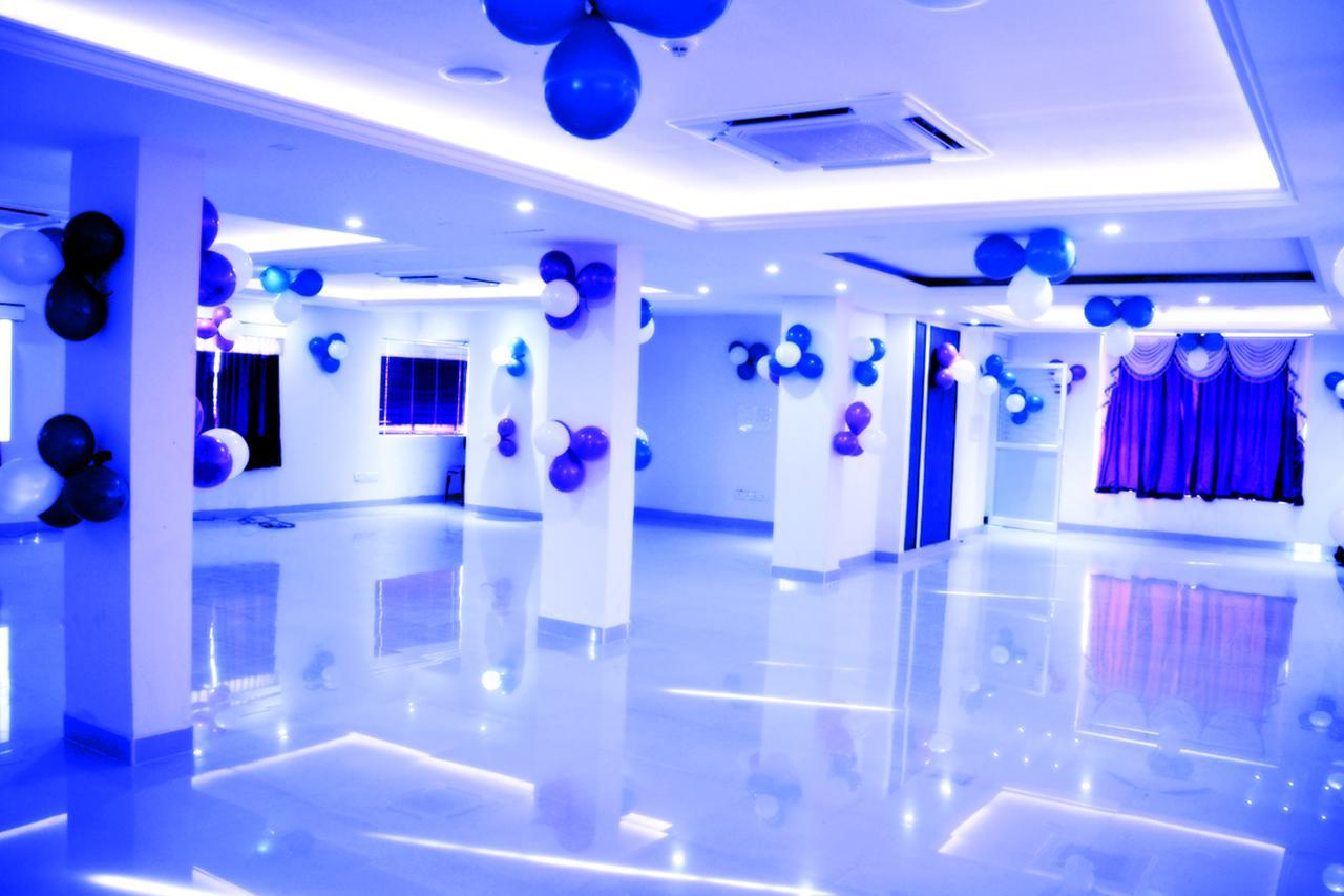 Hotel Star Msr Residency à Perambalur Extérieur photo